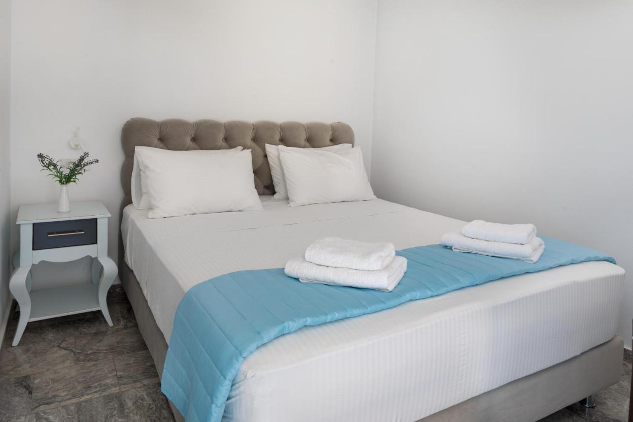 Plori - Molos Apartments Lutró Kültér fotó